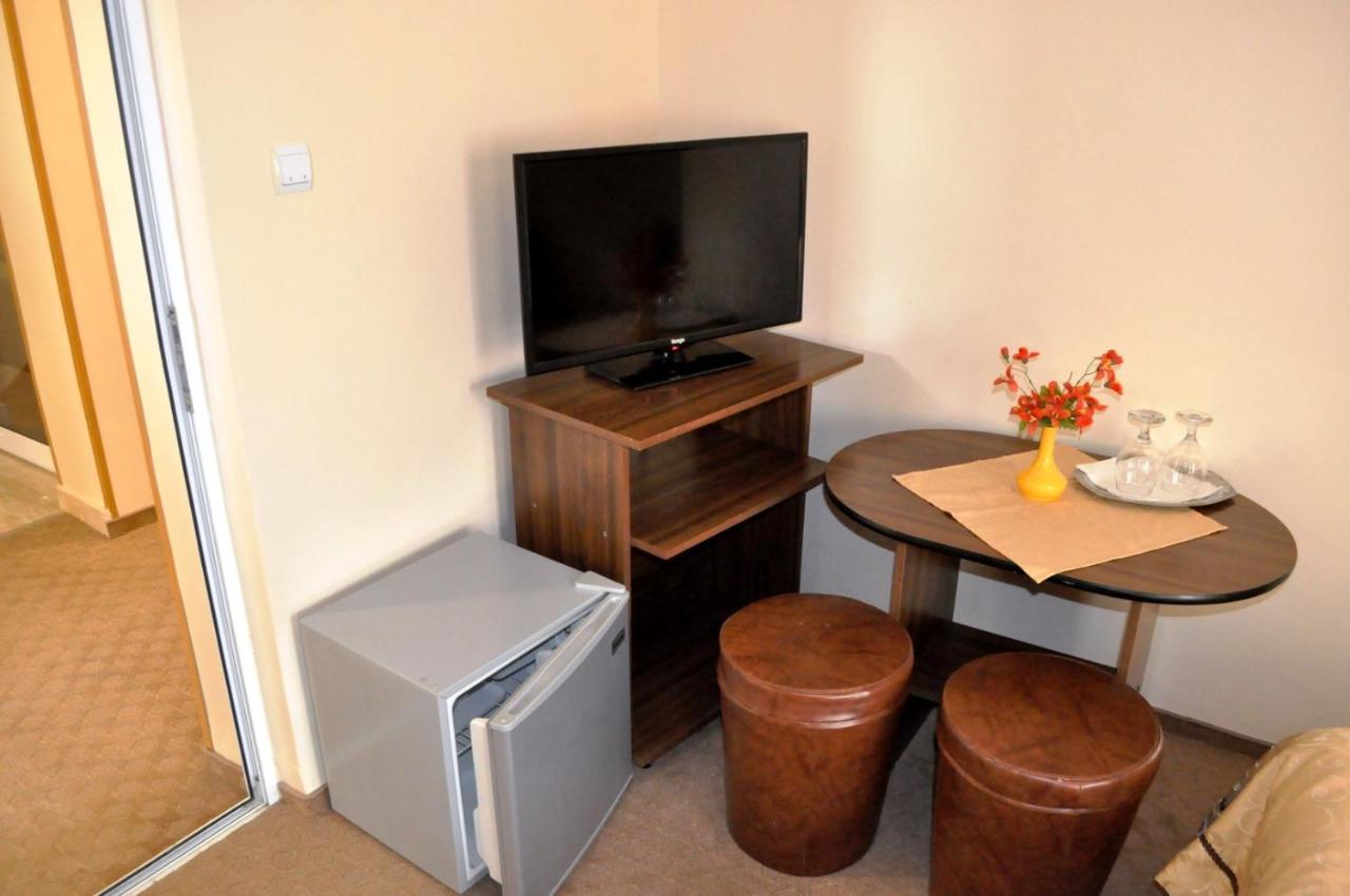 Hotel Andrei Cimpia Turzii Luaran gambar
